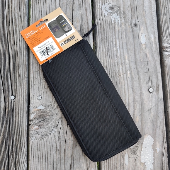 Buxton Travel Document Case - Picture 3 of 7